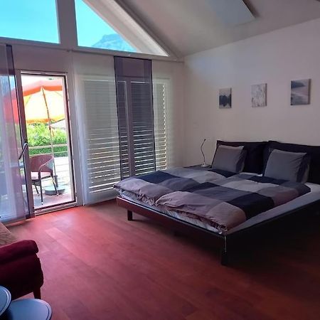 New.. Matten Central Family Suite, Sleeps 4 Matten bei Interlaken Dış mekan fotoğraf